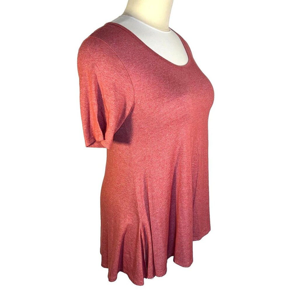 LuLaRoe Women's Red T-shirt - Picture 3 of 8